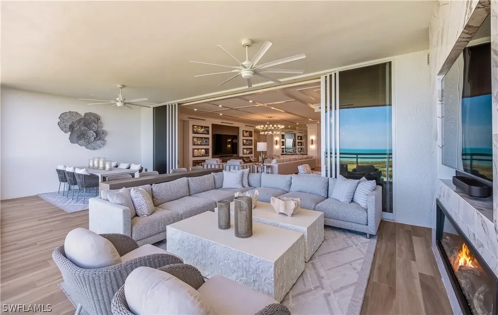 13945 Old Coast Road Naples FL 34110