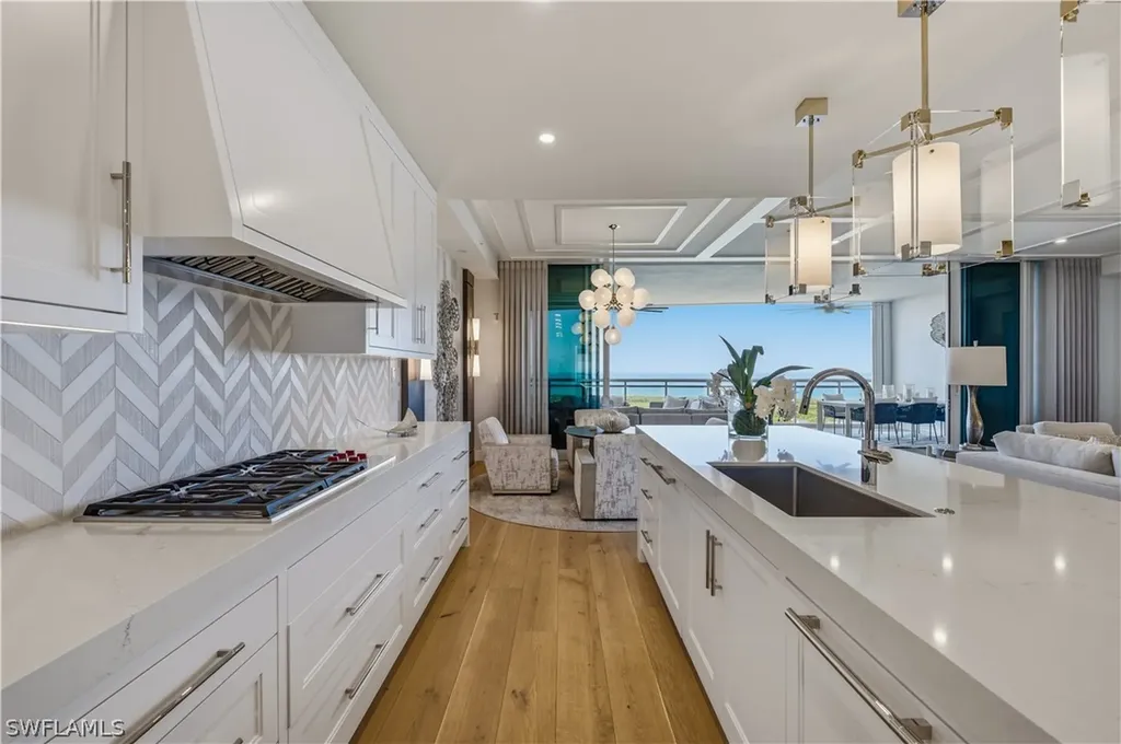 13945 Old Coast Road Naples FL 34110