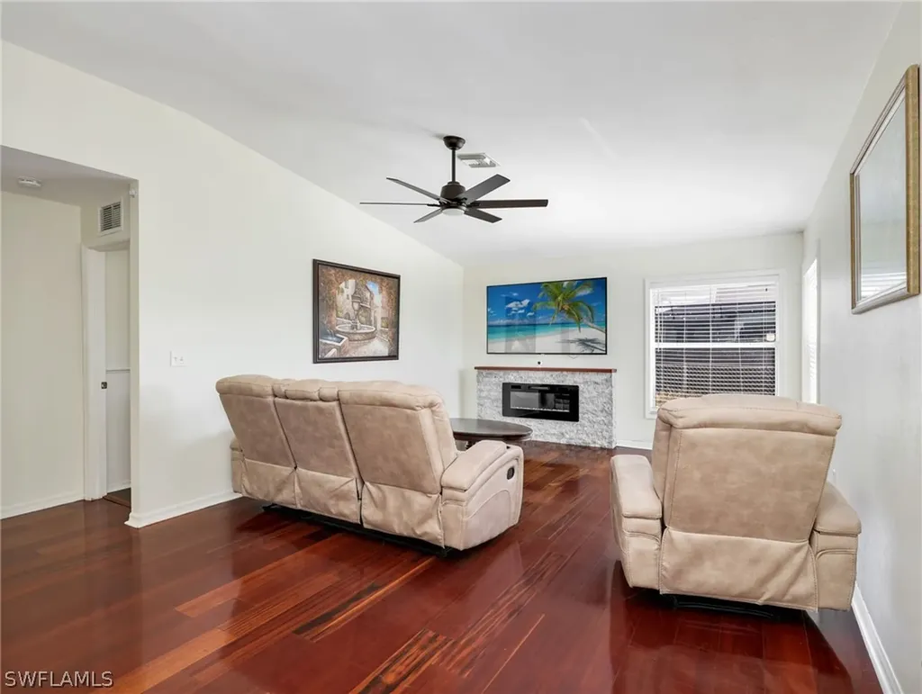 1021 El Dorado Boulevard N Cape Coral FL 33993
