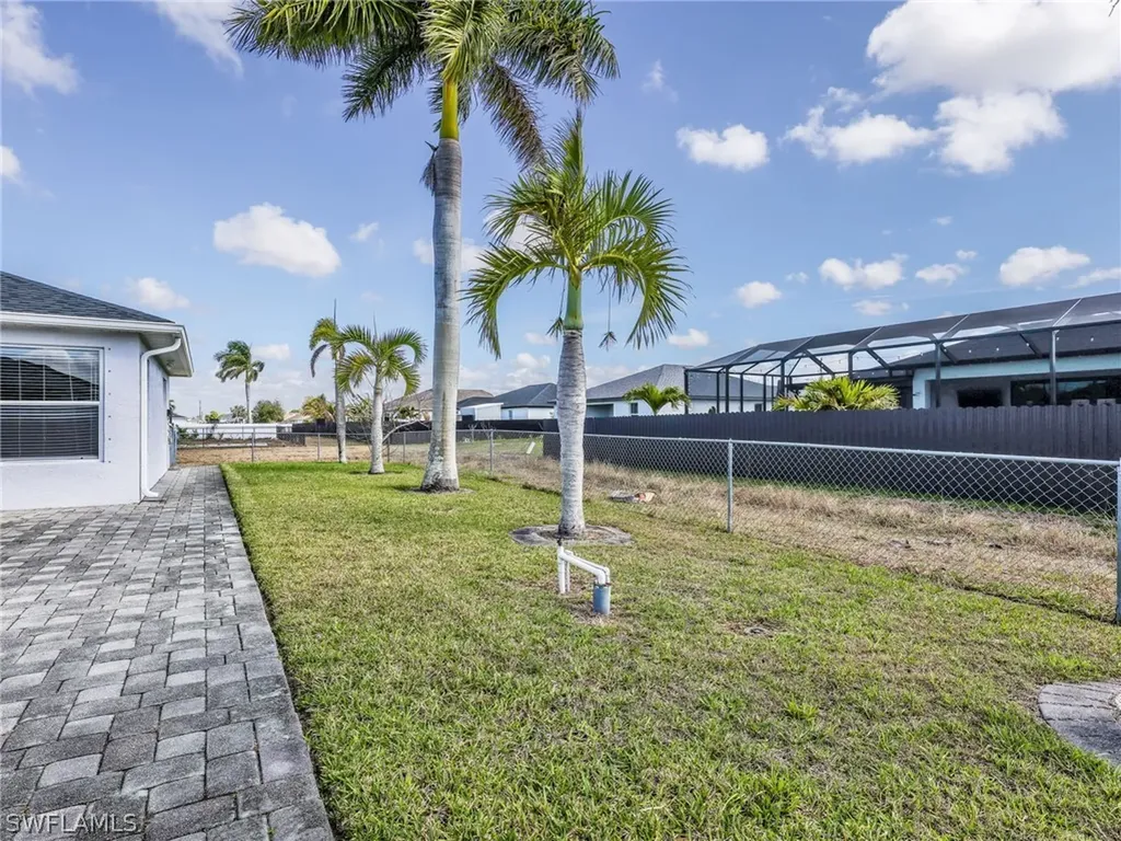 1021 El Dorado Boulevard N Cape Coral FL 33993