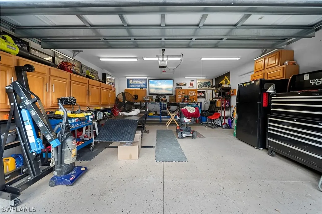 427 NW 3rd Street Cape Coral FL 33993