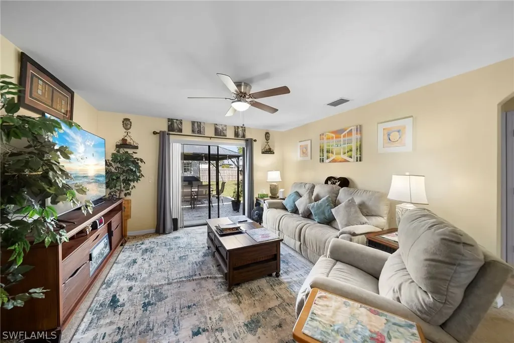 427 NW 3rd Street Cape Coral FL 33993