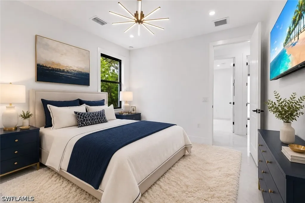 2604 20th Avenue NE Naples FL 34120