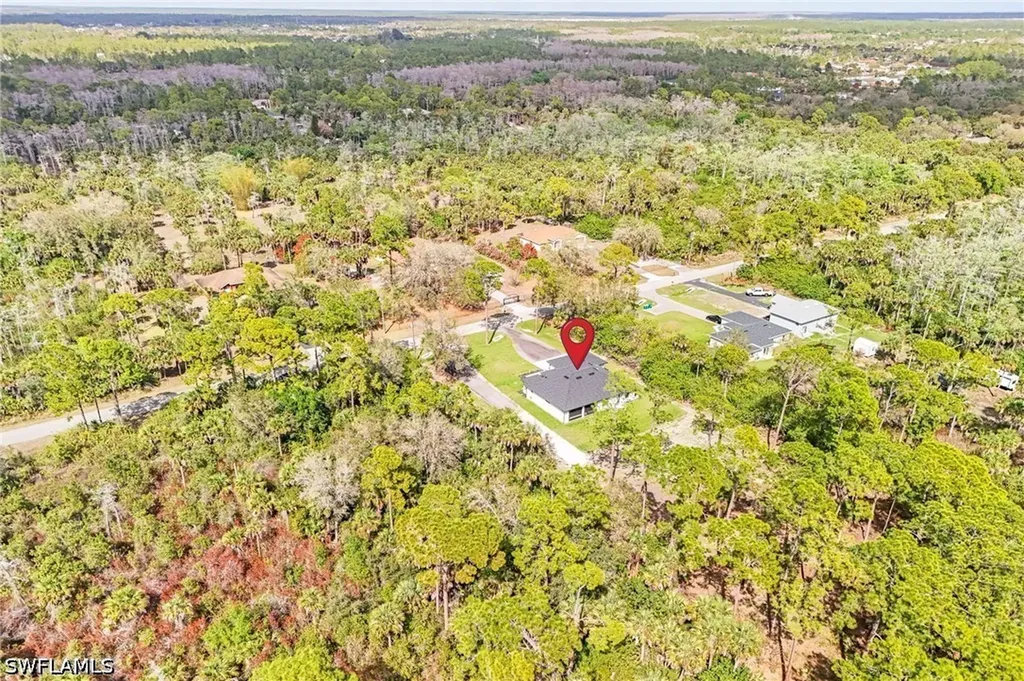 2604 20th Avenue NE Naples FL 34120