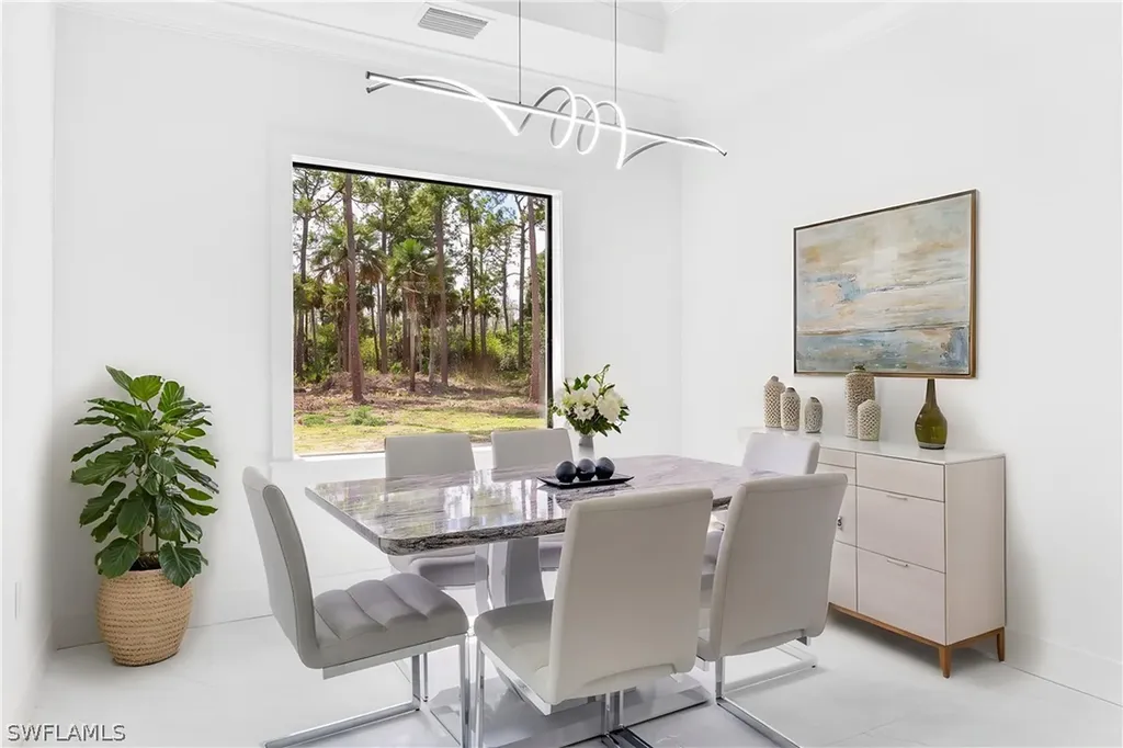 2604 20th Avenue NE Naples FL 34120
