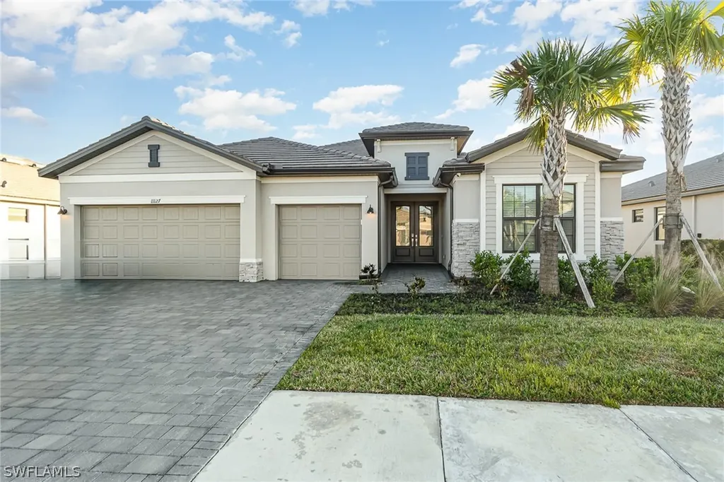 11127 Canopy Loop Fort Myers FL 33913