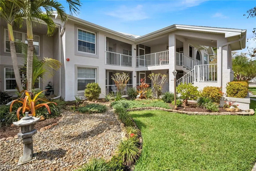 4261 Shetland Court Naples FL 34112