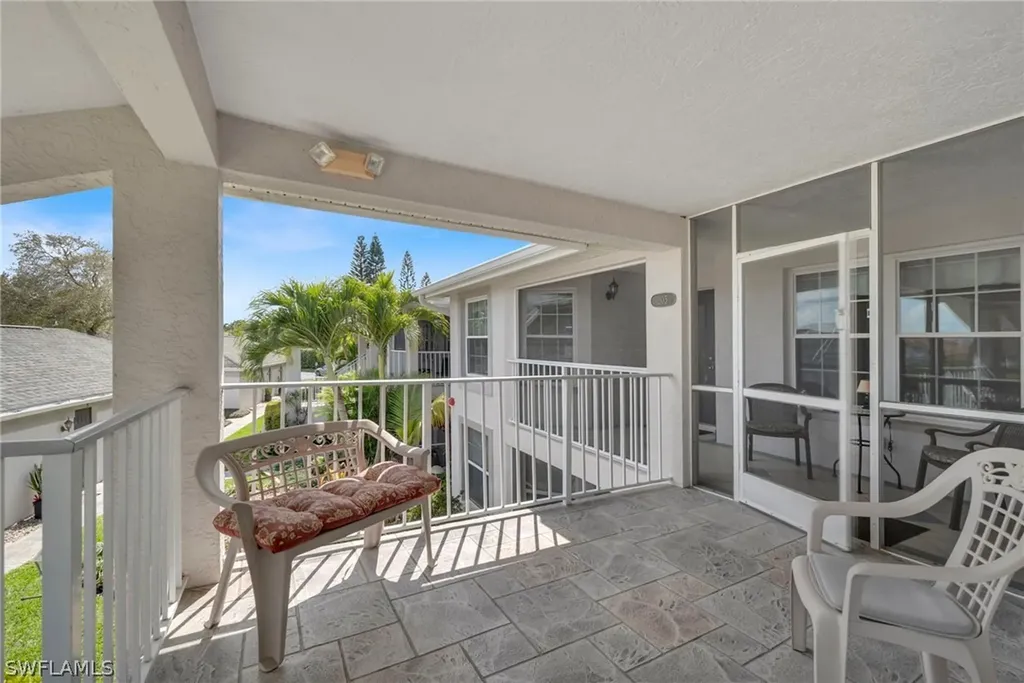 4261 Shetland Court Naples FL 34112