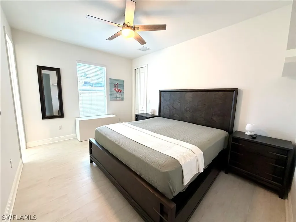 2918 SE 10th Place Cape Coral FL 33904