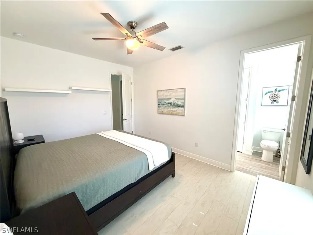 2918 SE 10th Place Cape Coral FL 33904