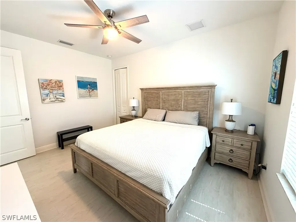 2918 SE 10th Place Cape Coral FL 33904