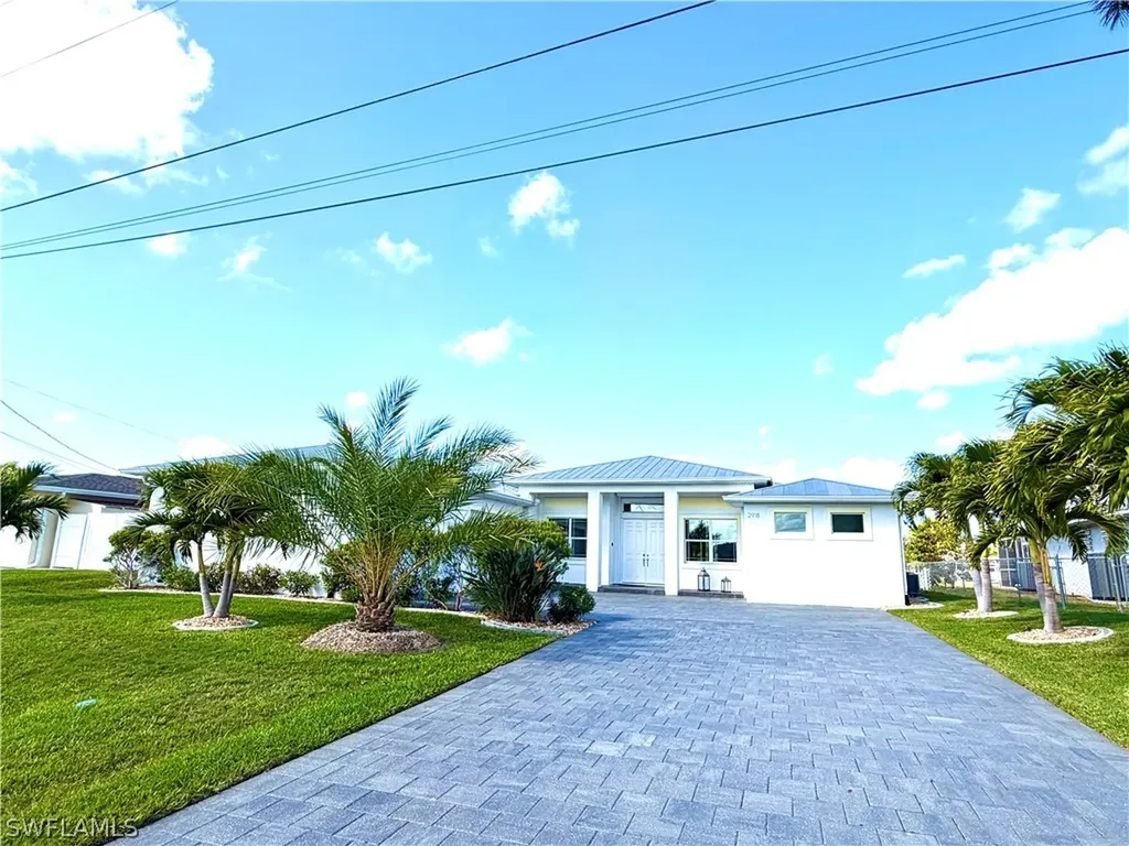 2918 SE 10th Place Cape Coral FL 33904