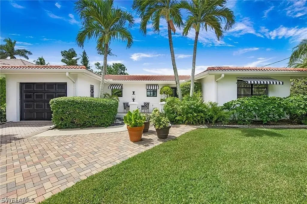 1600 Curlew Avenue Naples FL 34102