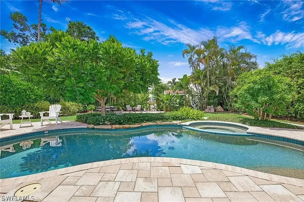 1600 Curlew Avenue Naples FL 34102
