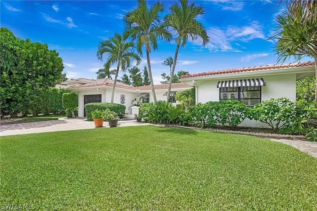 1600 Curlew Avenue Naples FL 34102
