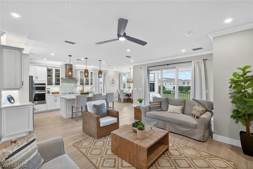 4683 Arboretum Circle Naples FL 34112