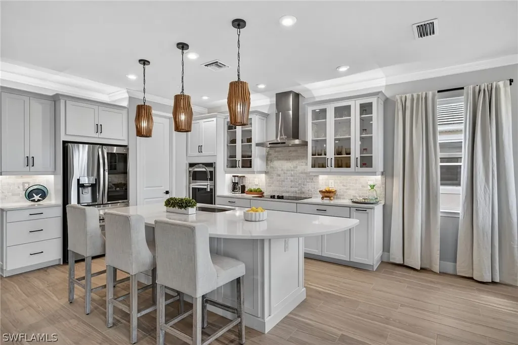 4683 Arboretum Circle Naples FL 34112