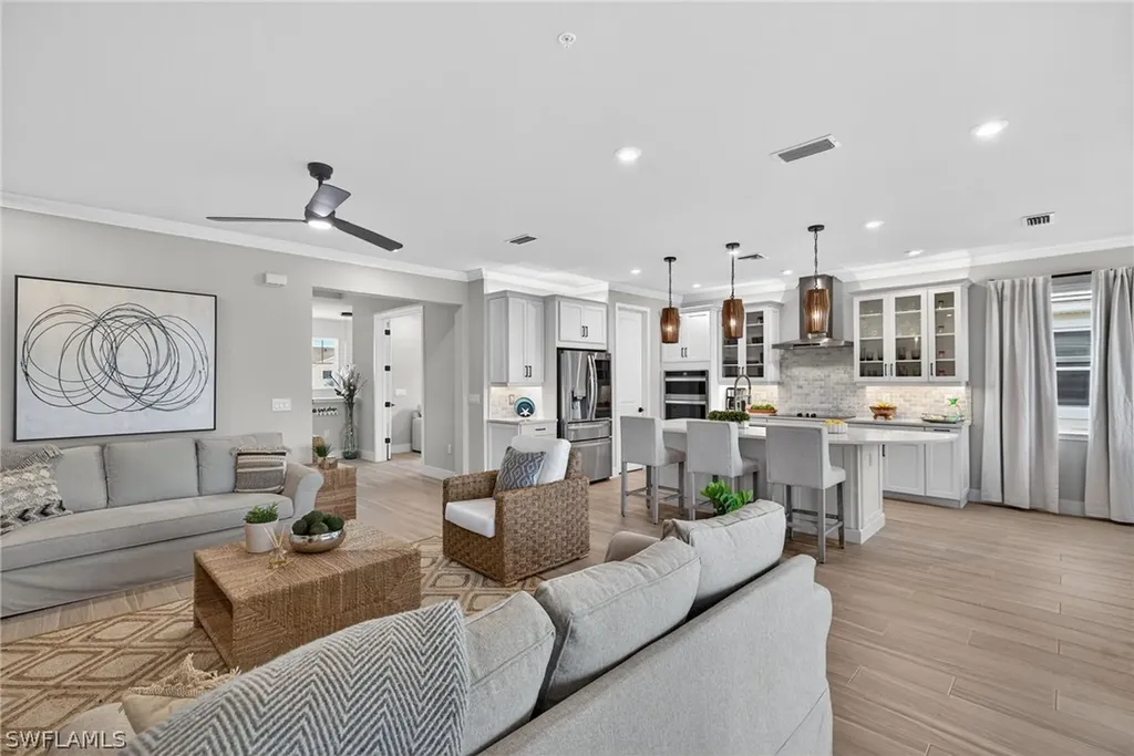 4683 Arboretum Circle Naples FL 34112