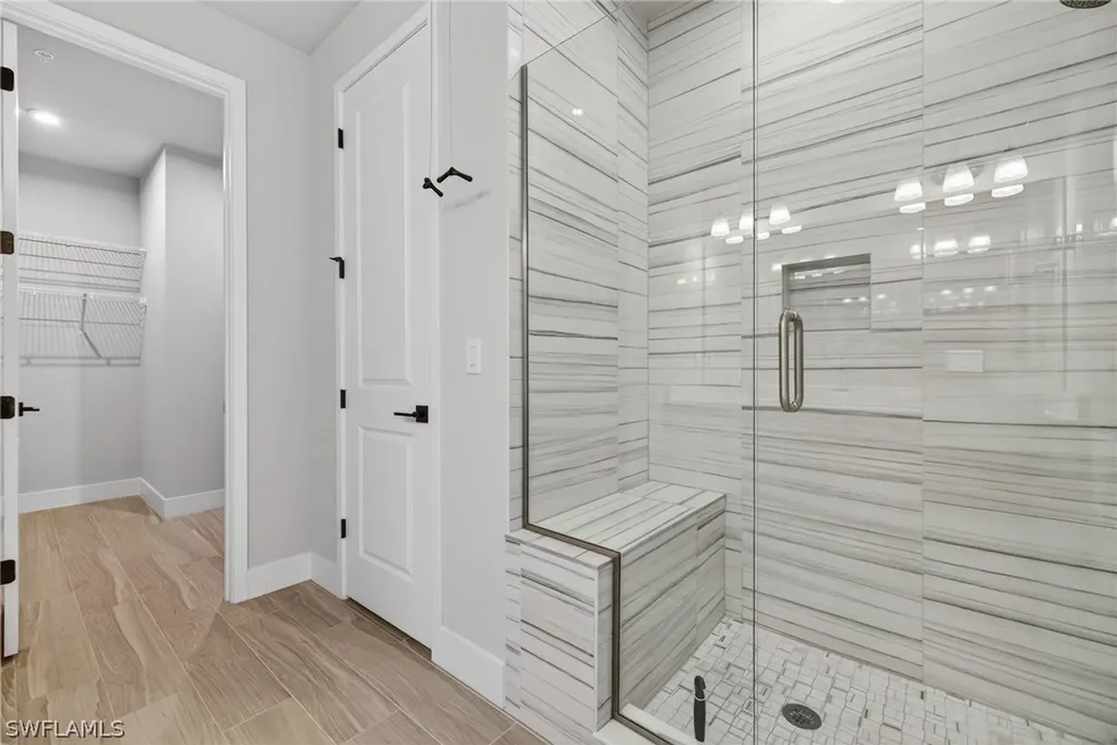 4683 Arboretum Circle Naples FL 34112