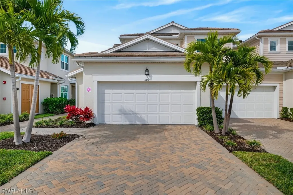 4683 Arboretum Circle Naples FL 34112