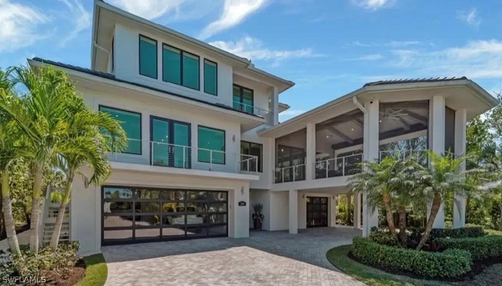 Marco Island FL, 296 Seabreeze Drive