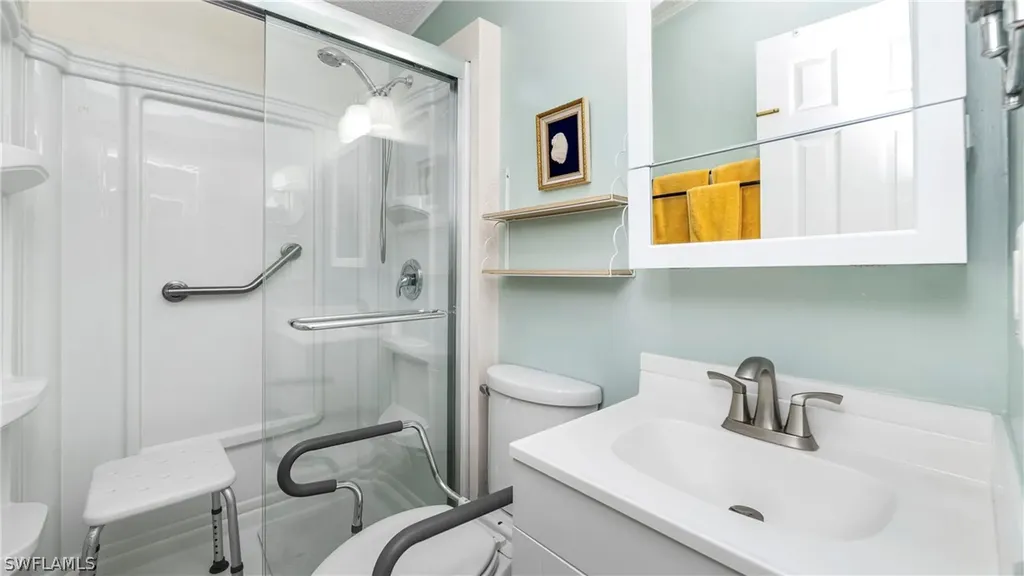 186 Panther Pass Circle Naples FL 34114