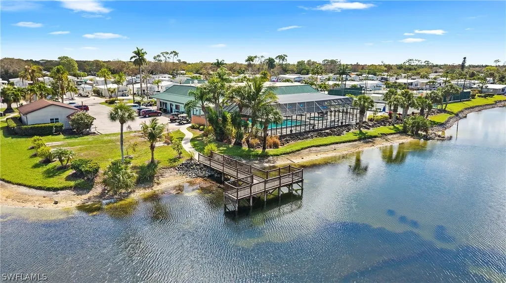 186 Panther Pass Circle Naples FL 34114