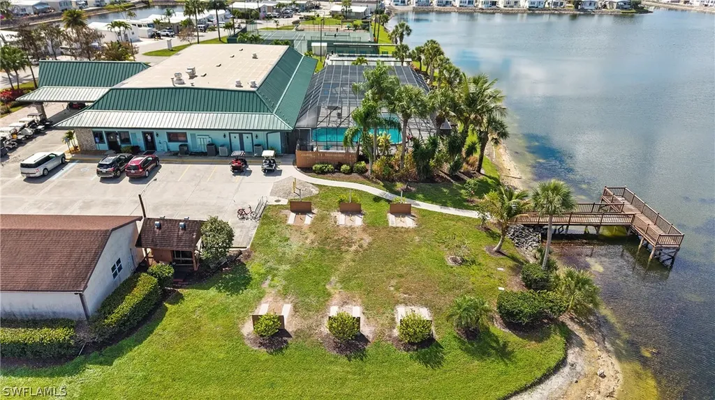 186 Panther Pass Circle Naples FL 34114