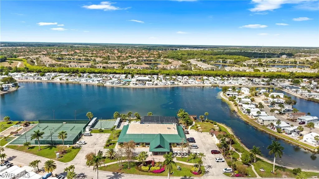 186 Panther Pass Circle Naples FL 34114