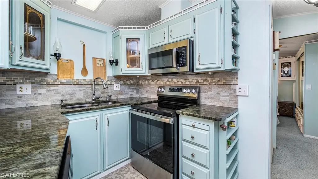 186 Panther Pass Circle Naples FL 34114