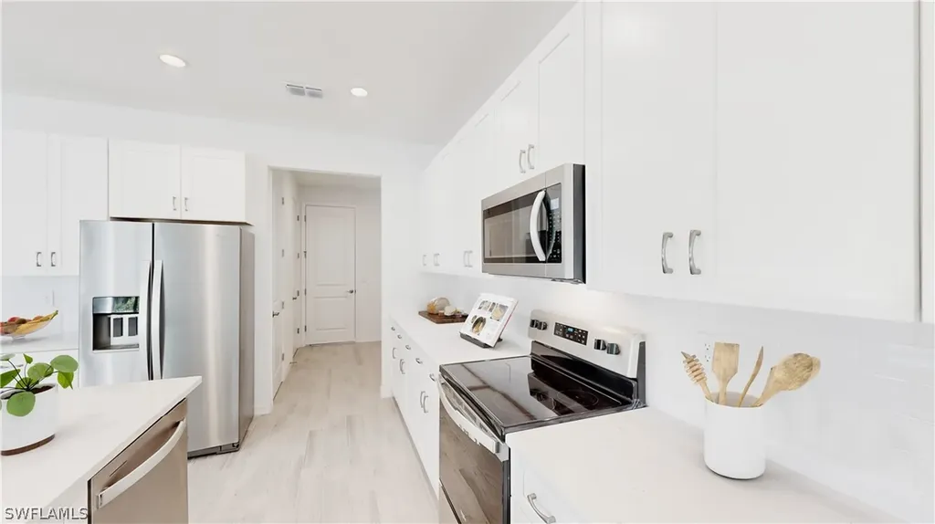 3017 Juniper Way Naples FL 34112