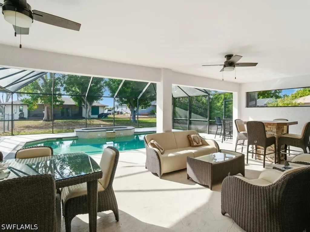 32 NE 9th Avenue Cape Coral FL 33909