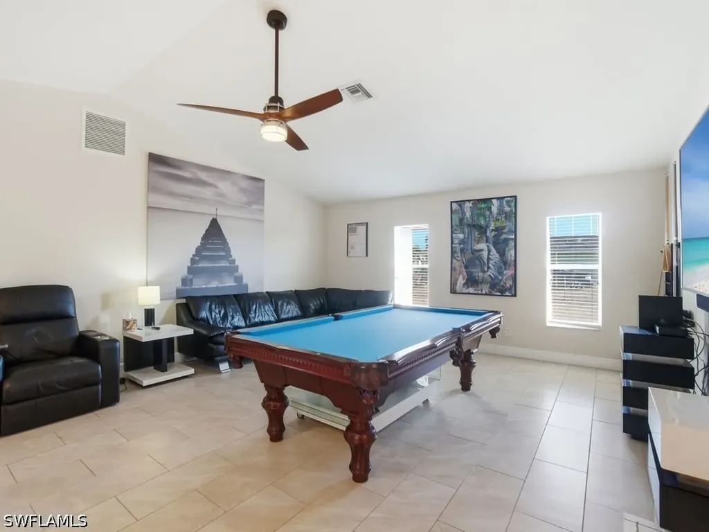 32 NE 9th Avenue Cape Coral FL 33909