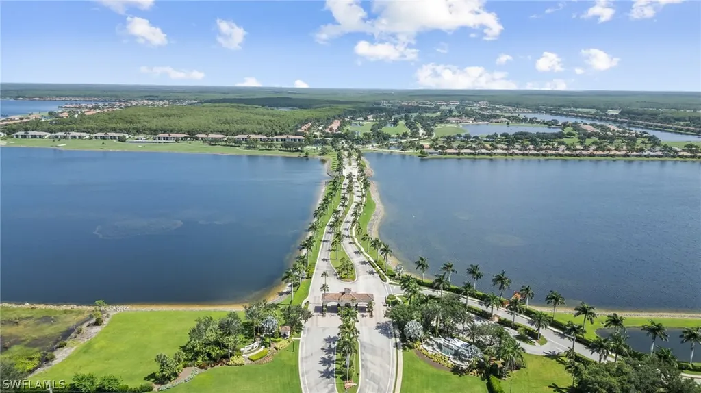 10299 Heritage Bay Boulevard Naples FL 34120