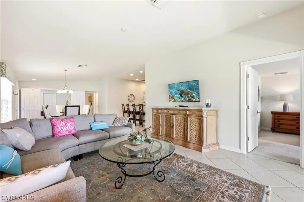 8664 Genova Court Naples FL 34114