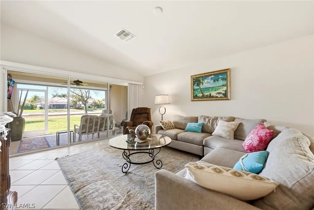 8664 Genova Court Naples FL 34114