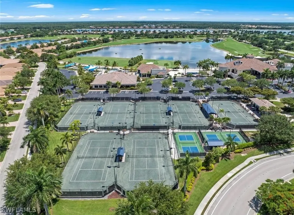 10200 Heritage Bay Boulevard Naples FL 34120