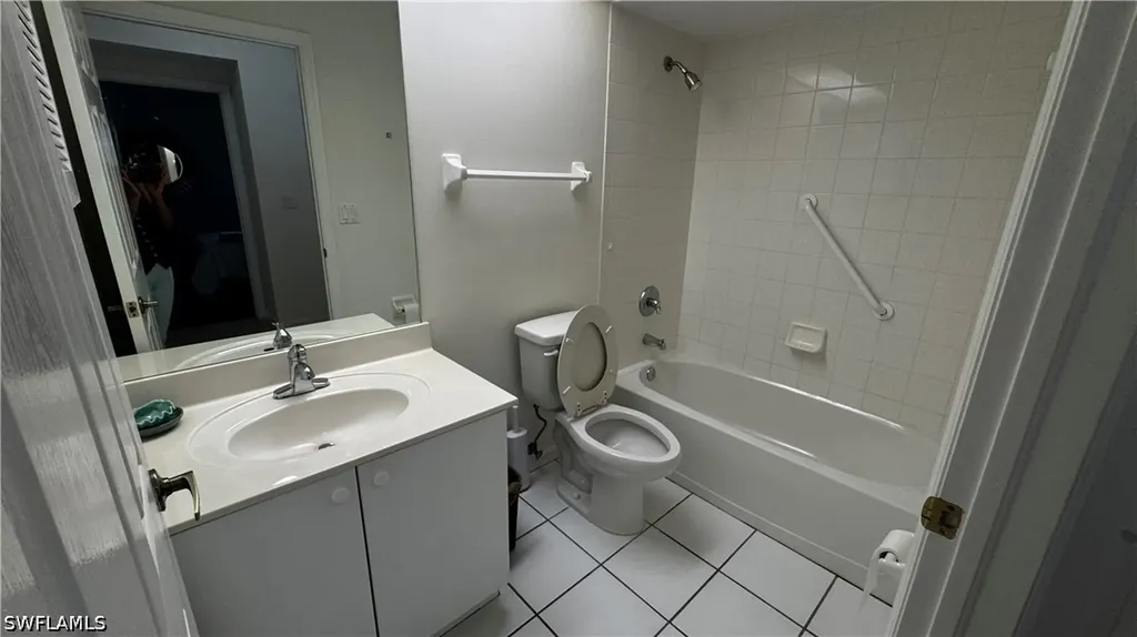 7518 Silver Trumpet Lane Naples FL 34109