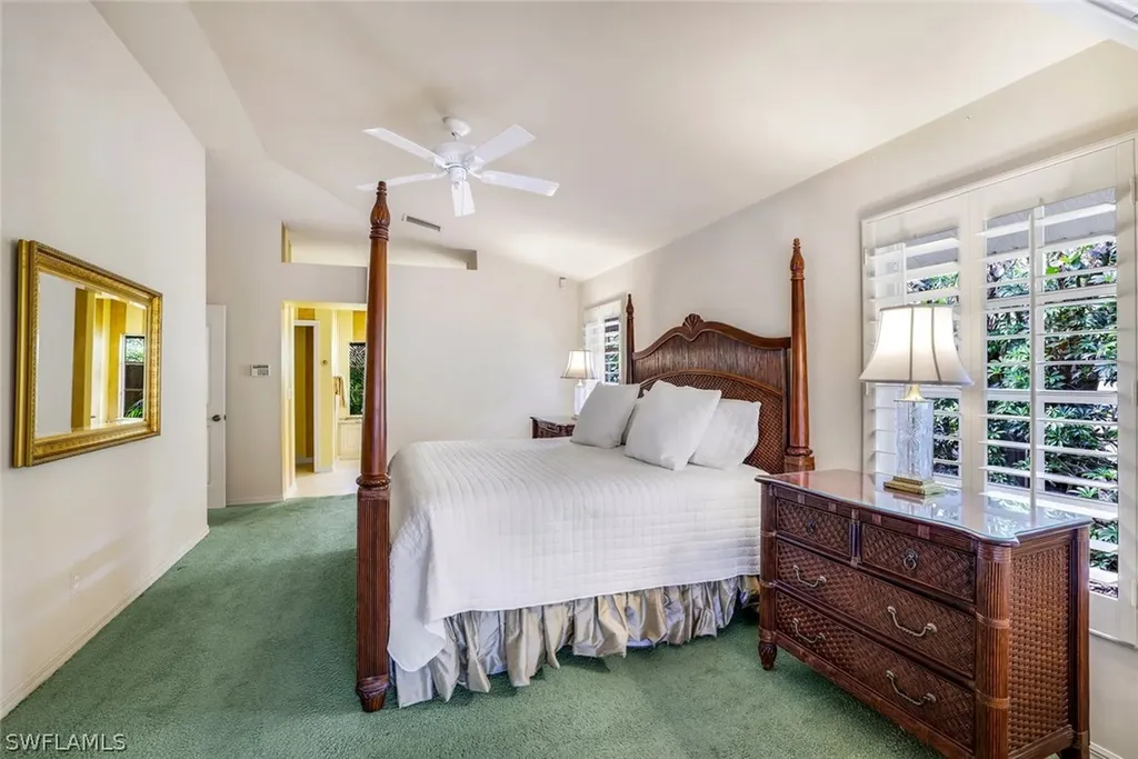 811 Pitch Apple Lane Naples FL 34108