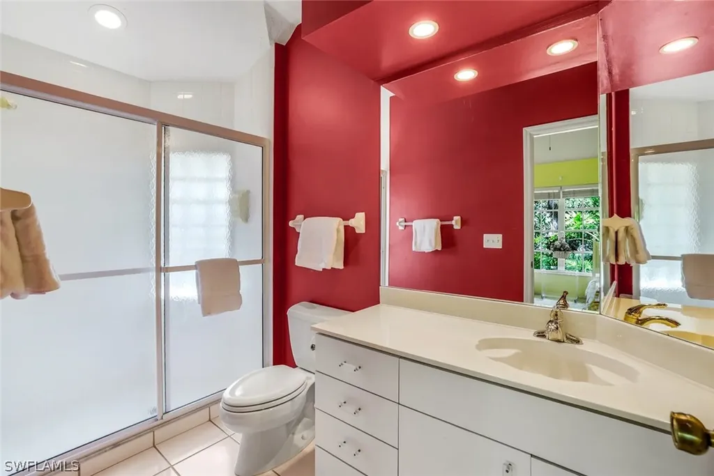 811 Pitch Apple Lane Naples FL 34108