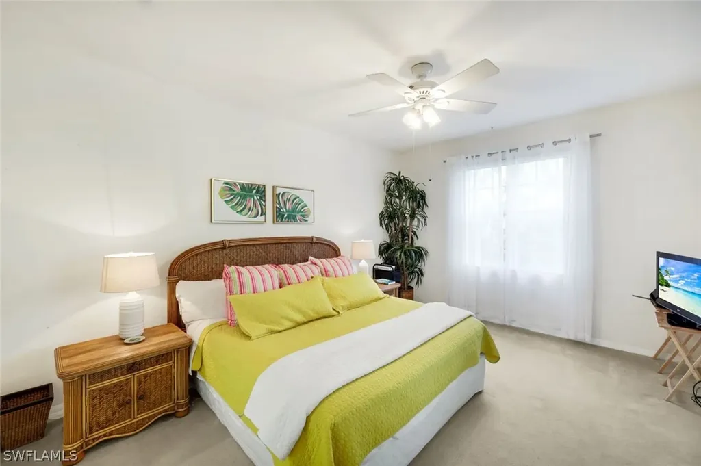 4843 Hampshire Court Naples FL 34112