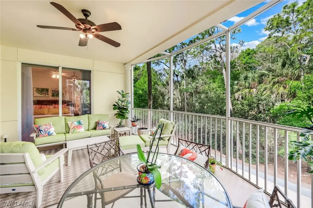4843 Hampshire Court Naples FL 34112