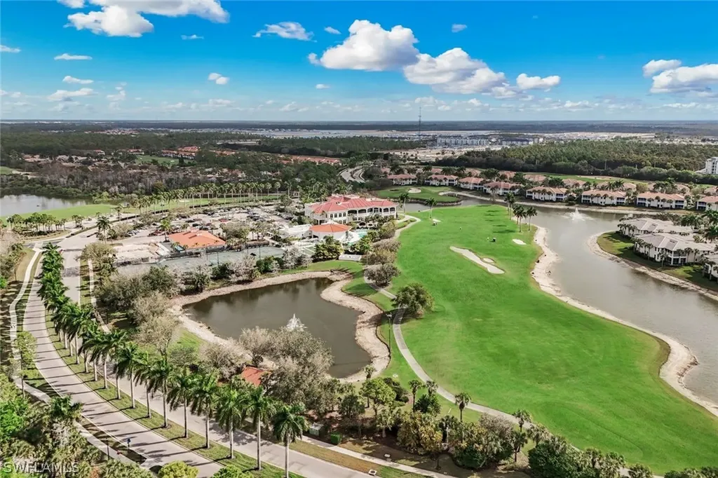 4843 Hampshire Court Naples FL 34112