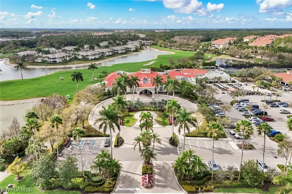 4843 Hampshire Court Naples FL 34112