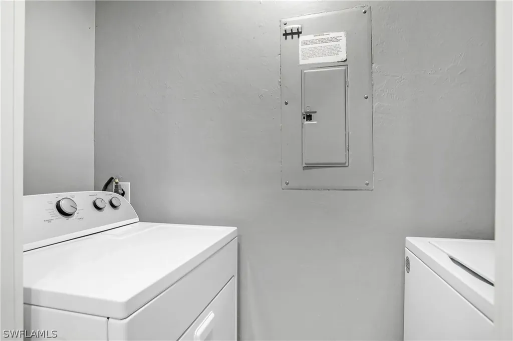 6226 Timberwood Circle Fort Myers FL 33908