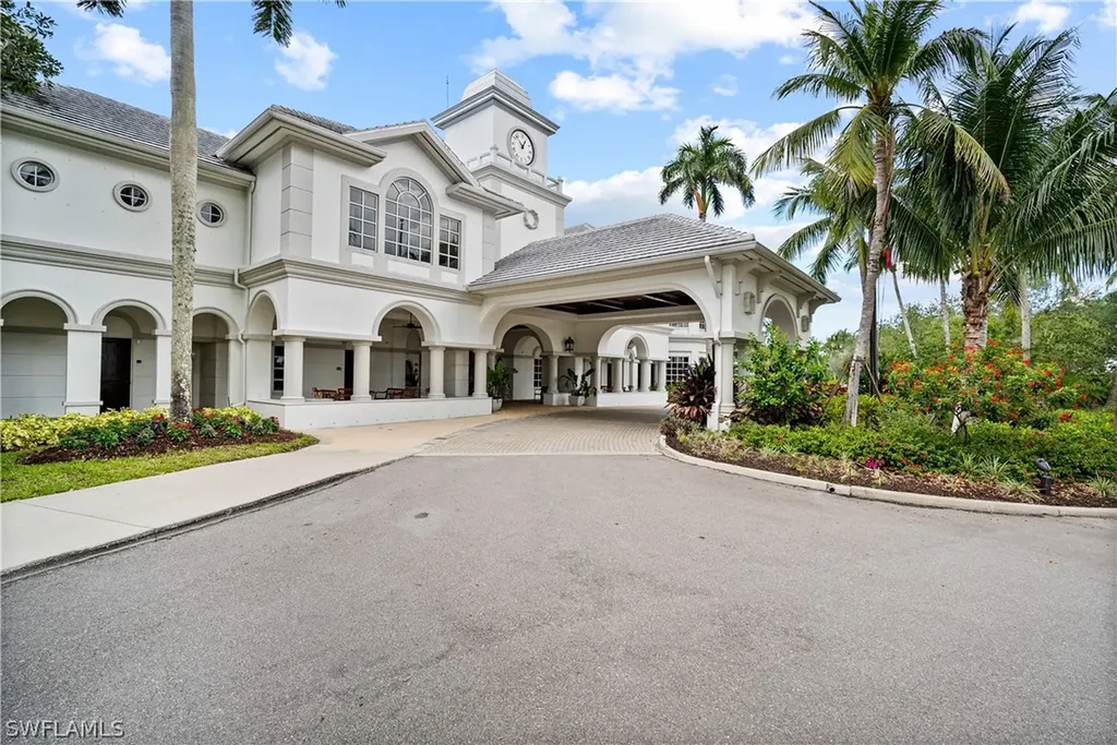 9263 Museo Circle Naples FL 34114