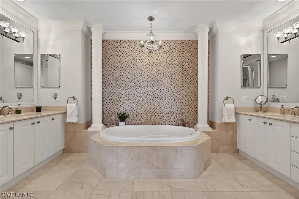 2714 Callista Court Naples FL 34114