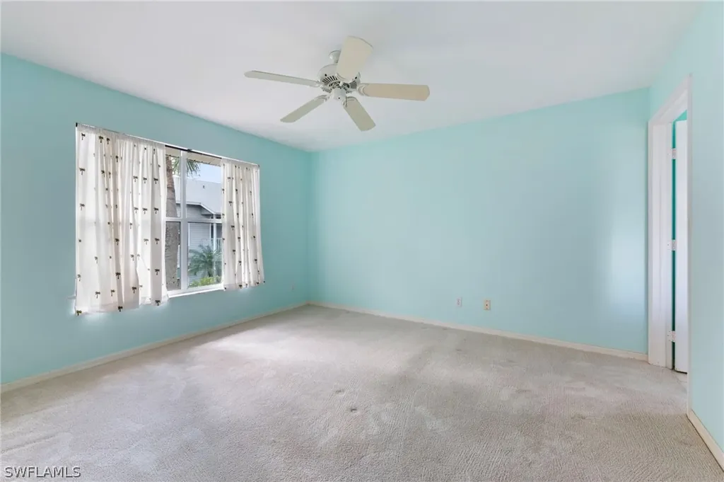 1915 Courtyard Way Naples FL 34112