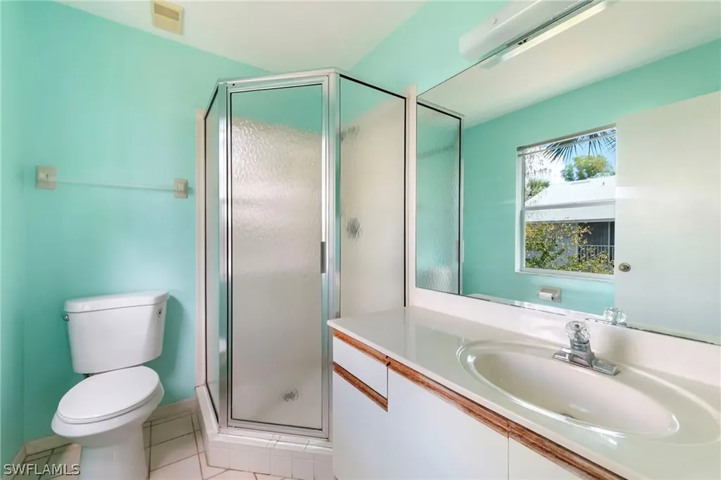 1915 Courtyard Way Naples FL 34112