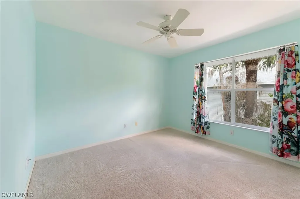 1915 Courtyard Way Naples FL 34112